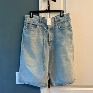Agolde Emmi Short NWT 27x12.5